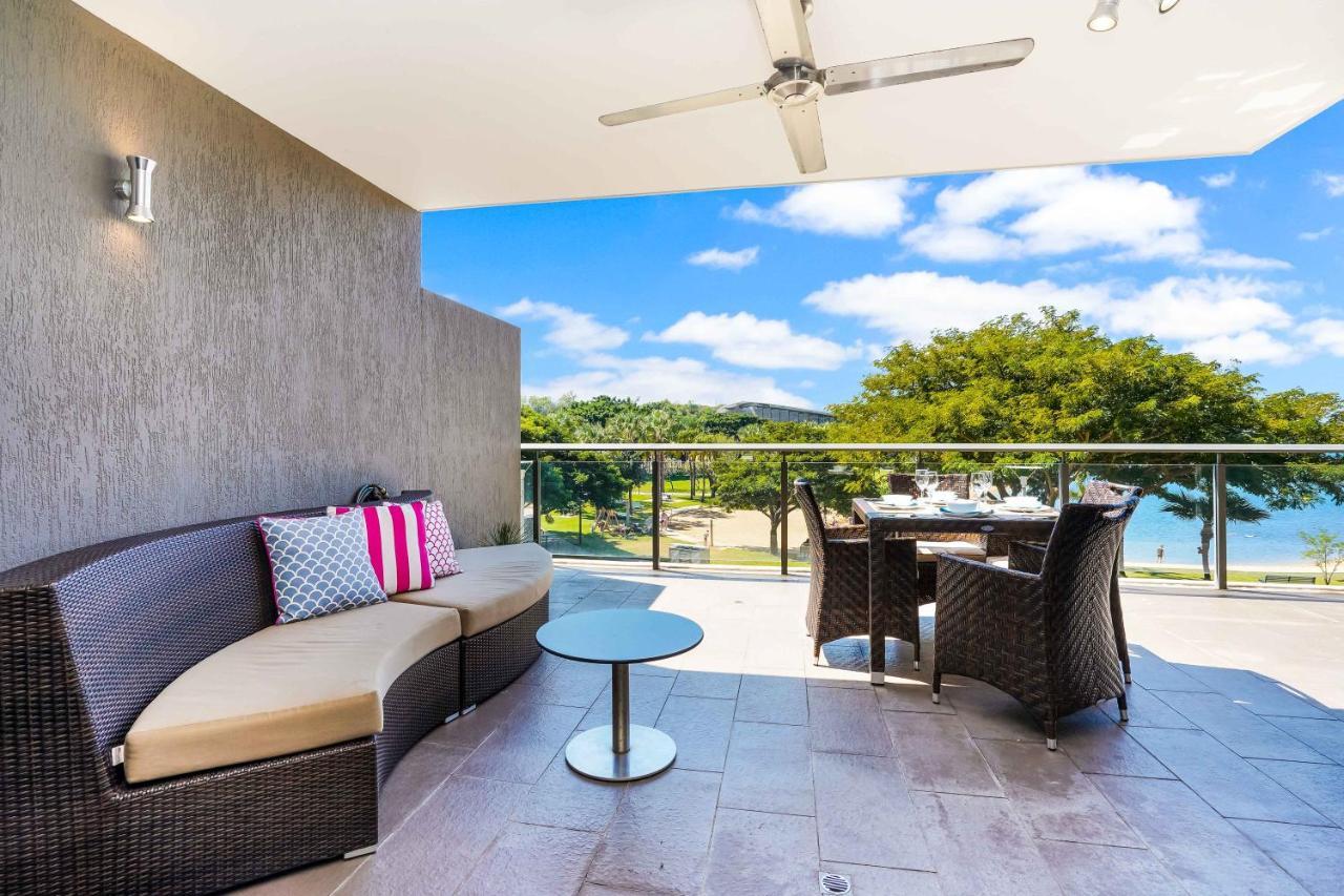Darwin Waterfront Luxury Suites Exteriör bild