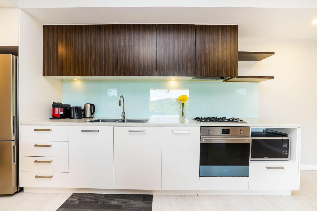 Darwin Waterfront Luxury Suites Exteriör bild