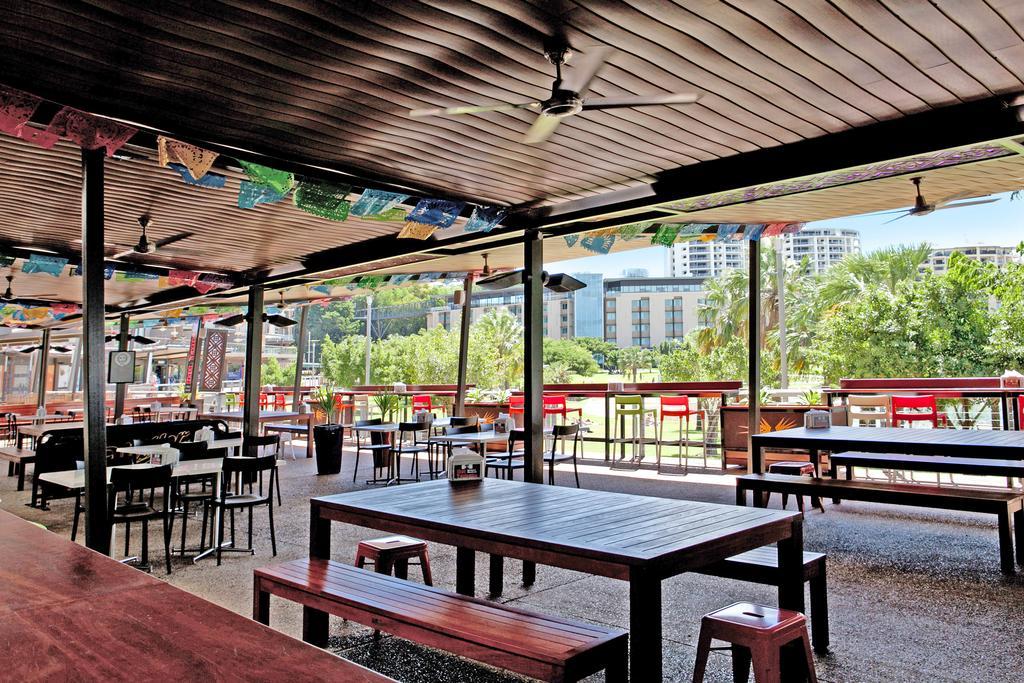 Darwin Waterfront Luxury Suites Exteriör bild